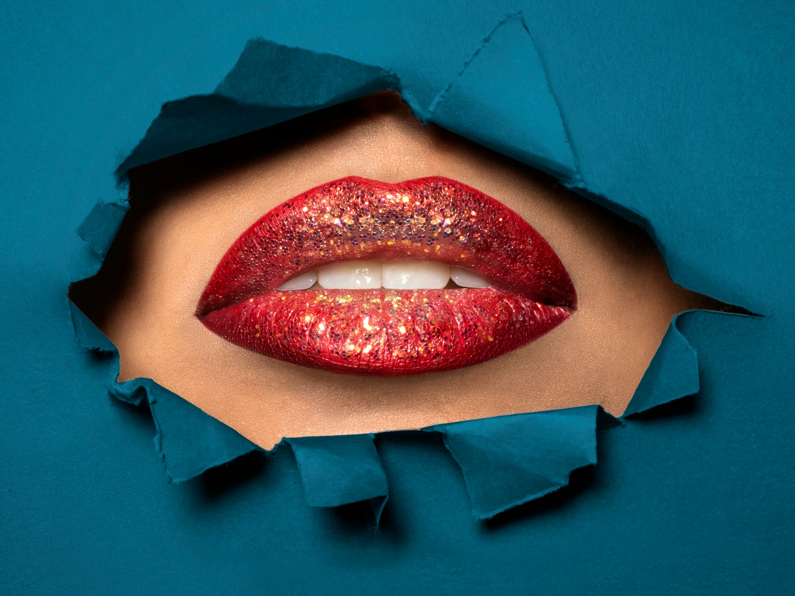 Lip Shapes Decoded: How to Identify and Enhance Your Natural Pout