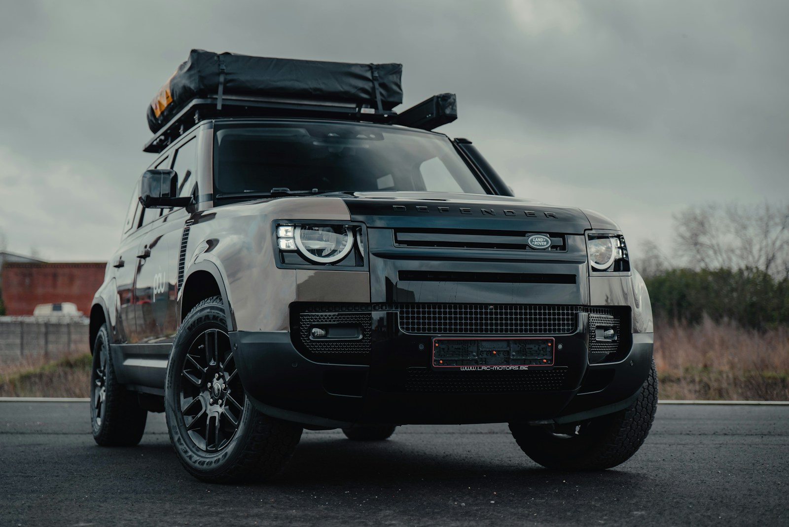 2025 Luxury SUVs: A Tech Journey for the Back Seat – CNET’s Ultimate Guide