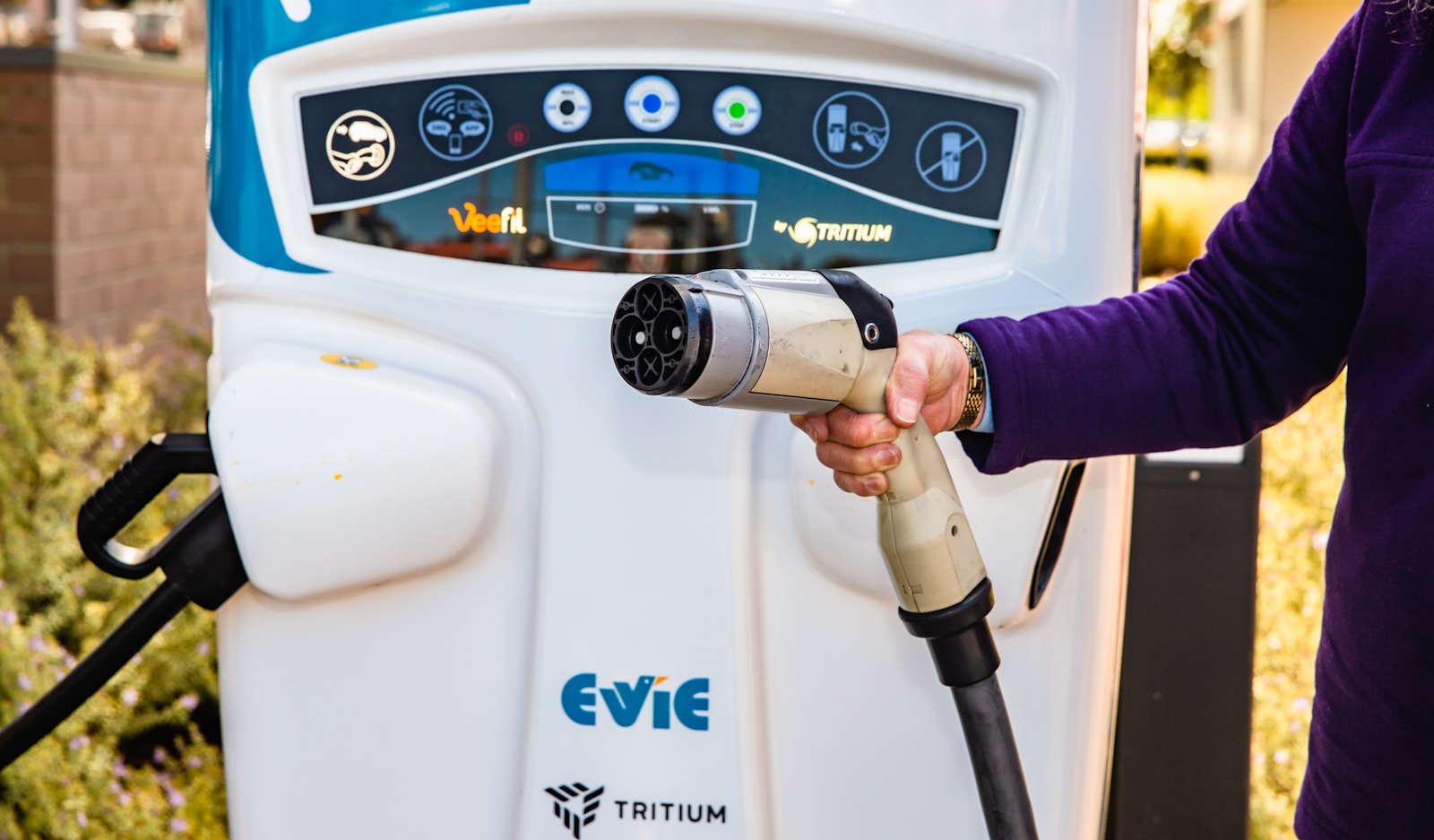 Power Up Your Ride: Your Easy Guide to Installing a Home EV Charger (Costs, Process, and Pro Tips!)