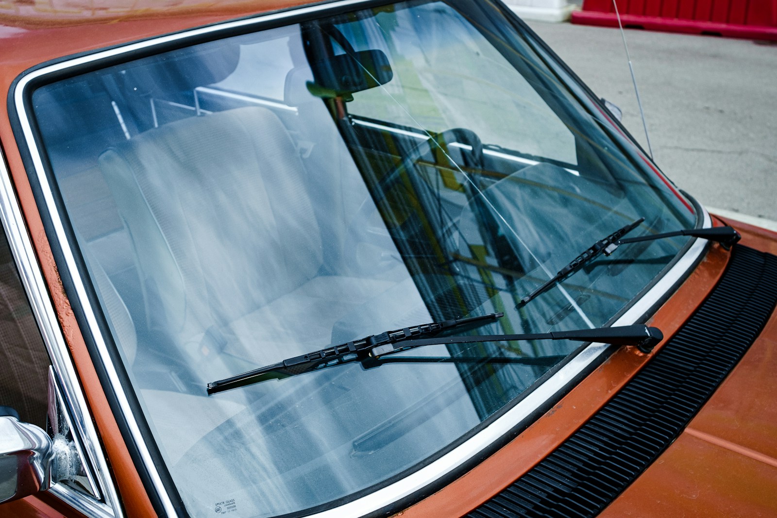 Windshield Replacement Costs Demystified: Your Ultimate Guide to Understanding Price Factors and Damage Types